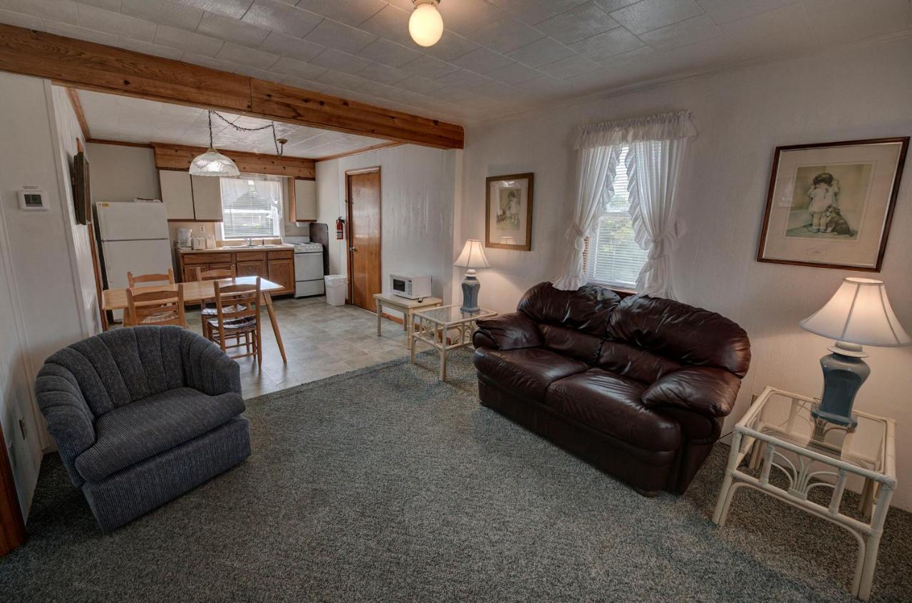 Outer Banks Motel - Village Accommodations 巴克斯顿 外观 照片