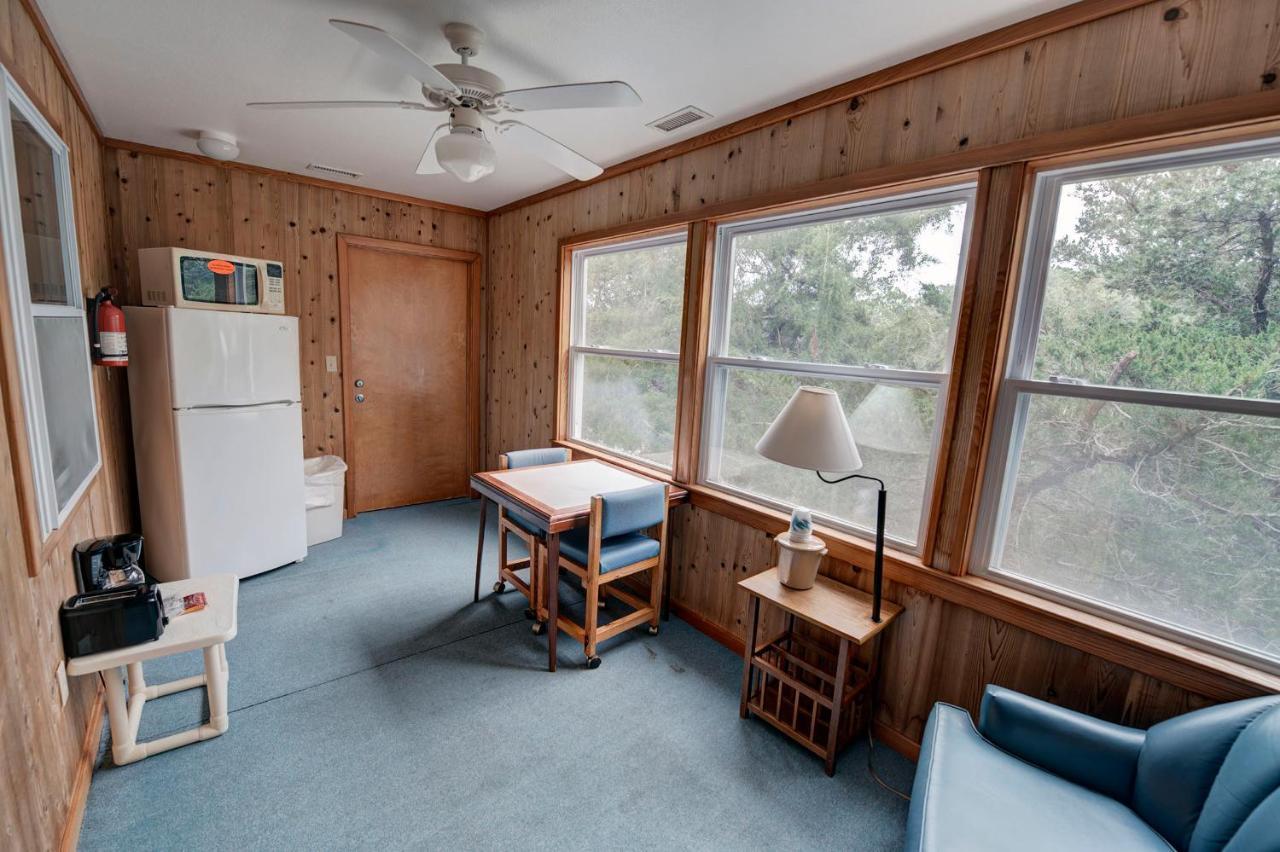 Outer Banks Motel - Village Accommodations 巴克斯顿 外观 照片